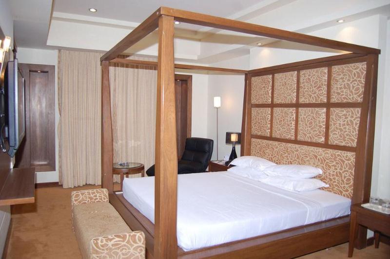 Hotel Viva Baga Exterior photo
