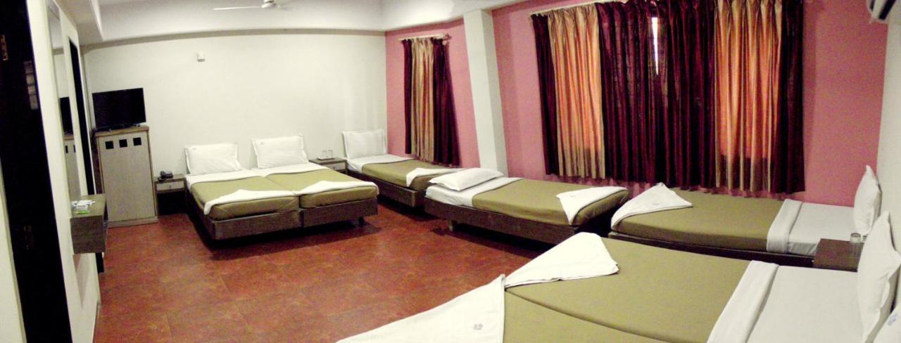 Hotel Viva Baga Exterior photo